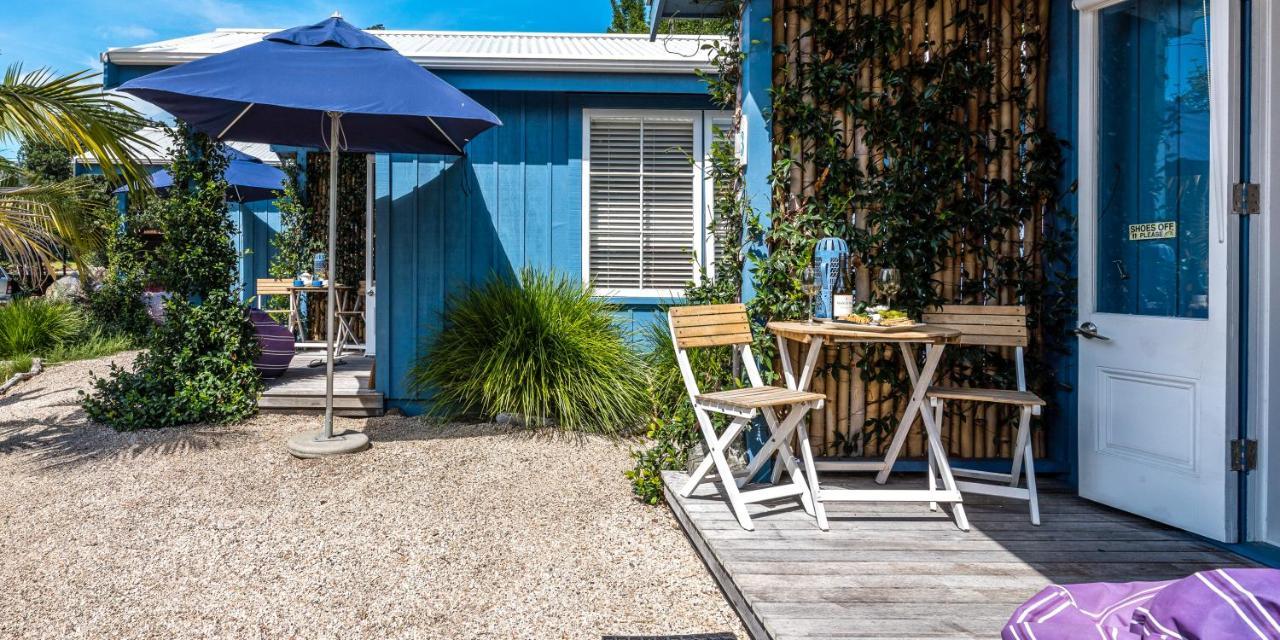 Appartamento Boatsheds On The Bay, Waiheke Island Ostend Esterno foto